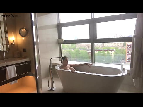 ❤️ Milžiniškas kūdikis aistringai masturbuoja savo putę vonios kambaryje ☑ Porno prie lt.dreamlandpassionjourney.ru ❌️